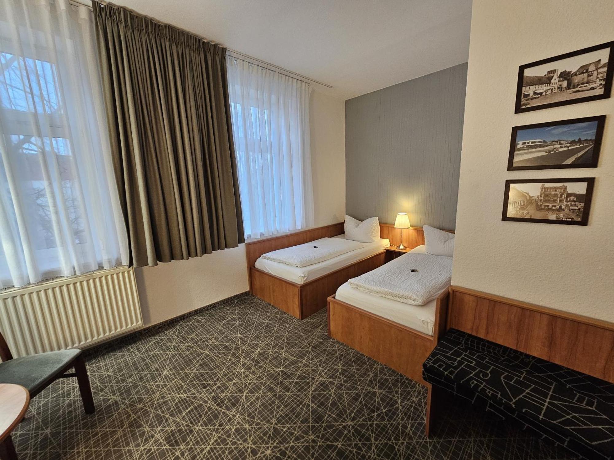 Parkhotel זנפטנברג מראה חיצוני תמונה
